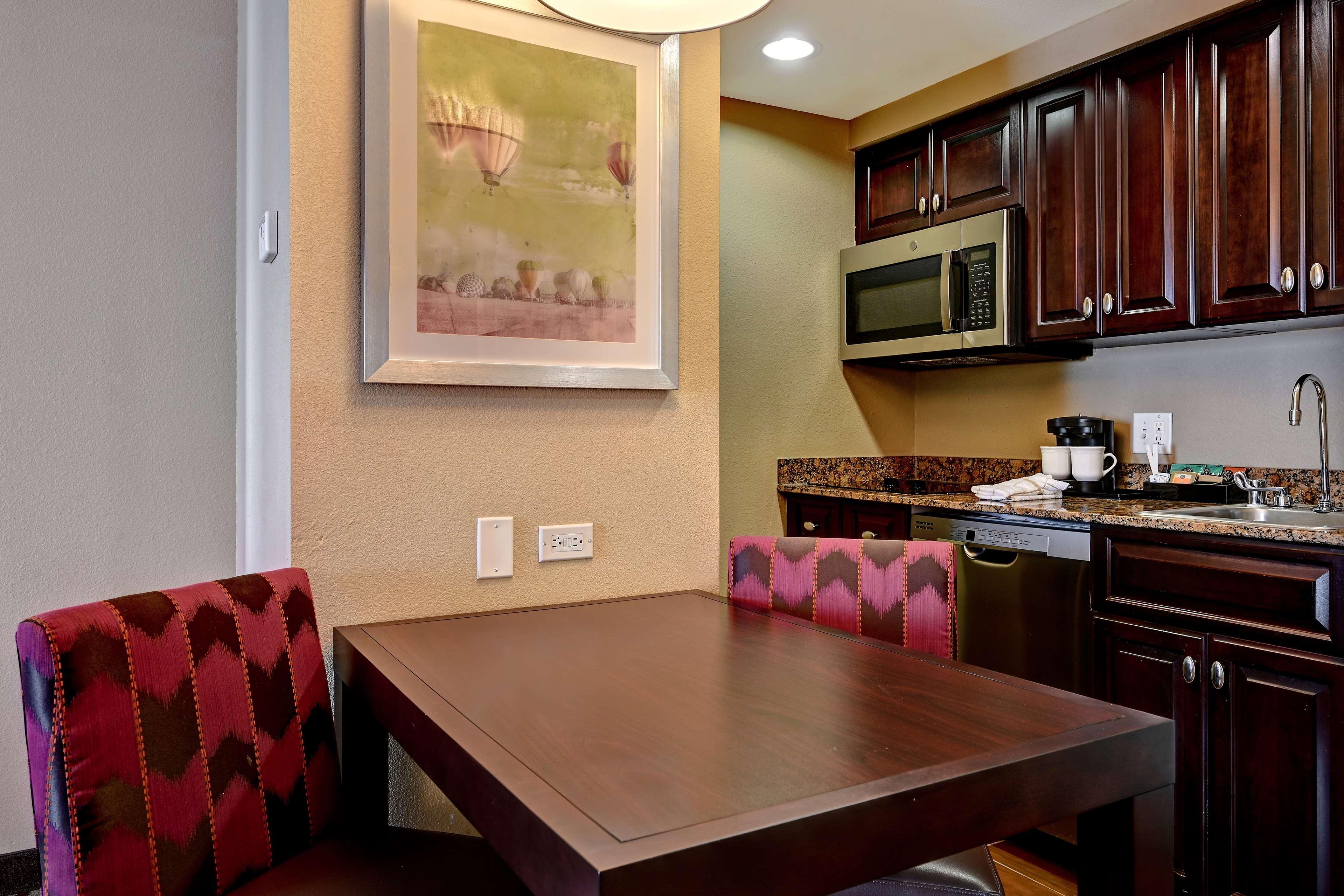 Homewood Suites By Hilton Albuquerque Airport Ngoại thất bức ảnh