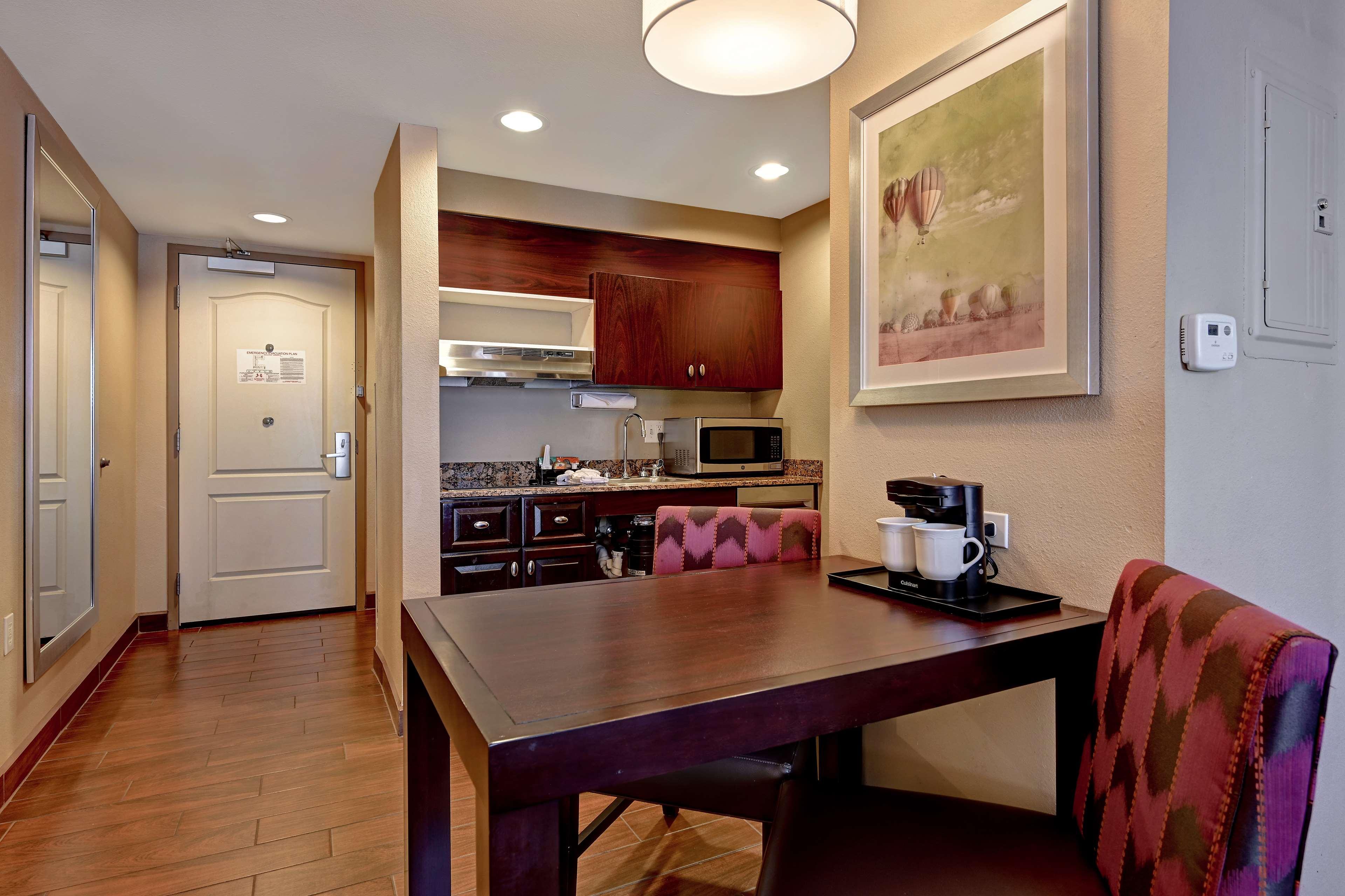 Homewood Suites By Hilton Albuquerque Airport Ngoại thất bức ảnh